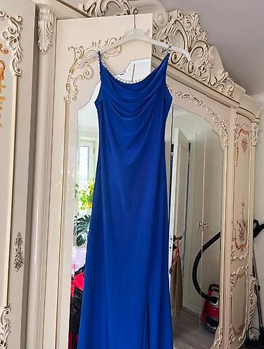 Вечерние платья: Вечерние платья, полная длина. 1) Черное платье:брала за 18000т отдам — 10