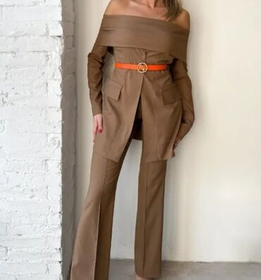 zara komplet: 2XL (EU 44), Single-colored, color - Brown