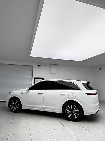 byd e2 2024: Lixiang L7: 2023 г., 1.5 л, Автомат, Гибрид, Кроссовер — 5