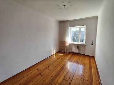 3 комнаты, 60 м², 5 мкр Индивидуалка, 5 этаж, Старый ремонт