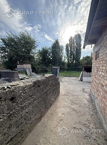 горам: ‼️ ПРОДАЁТСЯ КИРПИЧНЫЙ ДОМ С УЧАСТКОМ В КАРА-БАЛТЕ ‼️ 📍 г — 6