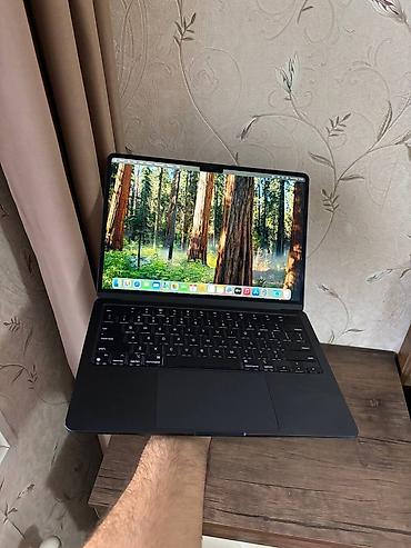 Apple MacBook: Yeni Apple MacBook, 13.3 ", Apple M2, 256 GB, Ünvandan götürmə, Pulsuz çatdırılma, Ödənişli çatdırılma — 2