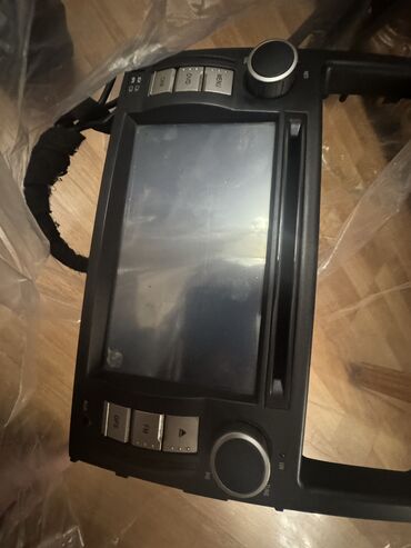 kia ceed monitor: Original Mitsubishi Pajero Monitor 2007-2008