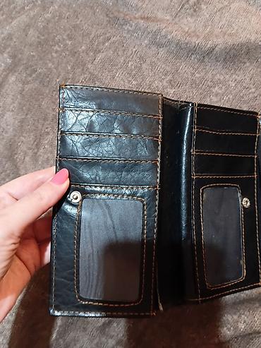 curren sat: Ženski novčanik MODA – crni, sa dekorativnim kontrasnim šavovima i — 2