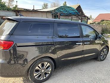 Kia: Kia Carnival: 2018 г., Минивэн — 6