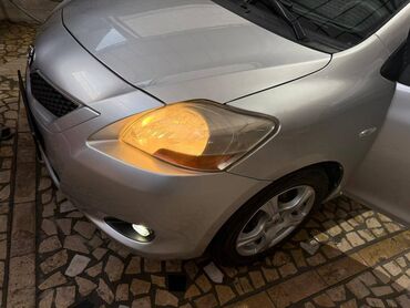 Toyota: Toyota Yaris: 2011 г., 1.5 л, Вариатор, Бензин, Седан — 5