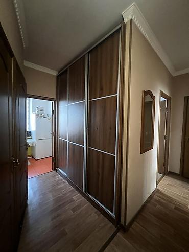 Продажа комнат: 77 м², С мебелью — 14