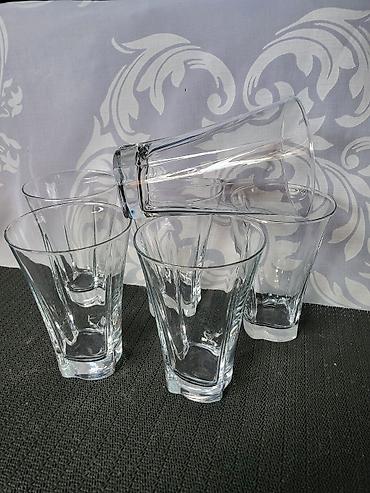 sustikla: Case nove iz 2010te godine univerzalne. Proizvodjac Lav,model Truva — 6