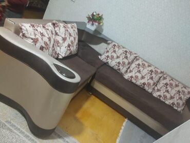 Dolablar: Künc divan