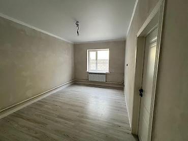 Продажа коттеджей и домов: 🏡 Продаётся современный двухэтажный дом с подвалом 📍 мкр. Достук — 11