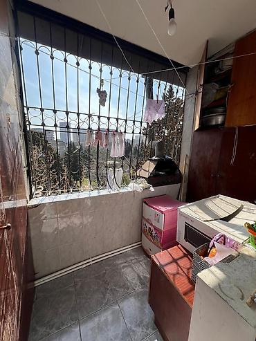 110: Bakı, 4-cü mikrorayon, 5 otaqlı, Köhnə tikili, m. Memar Əcəmi, 128 kv. m — 10