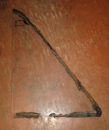 "Jiquli" yan fortoçka şüşəsi satılır. Vaz 2101, 03, 05, 06, 07, 011 lalafo.az -da "Jiquli" yan fortoçka şüşəsi satılır. Vaz 2101, 03, 05, 06, 07, 011