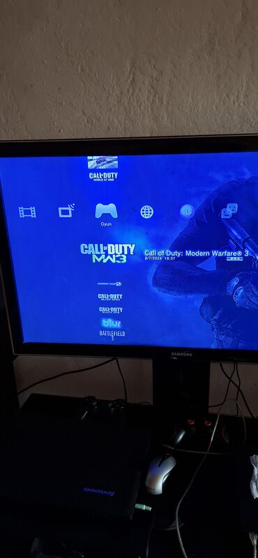 PS3 (Sony PlayStation 3): Ps3 super slim. Yaddaş 500 GB. heç bir problemi yoxdu. 2 ədəd orjinal — 7