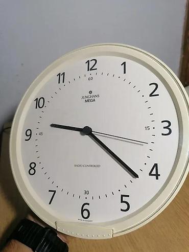 JUNGHANS MEGA, STARI ZIDNJI SAT IZ 80-IH | Kvalitetan Junghans-ov