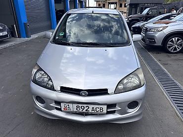 чехлы бу: Daihatsu YRV: 2004 г., 1.3 л, Автомат, Бензин, Хэтчбэк — 10