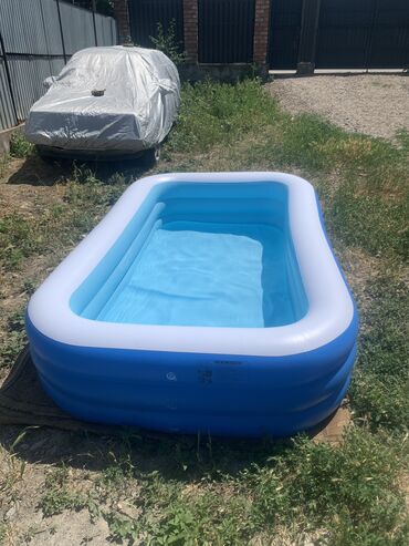 летний бассейн: Продою надувной бассейн большой новый цена 4000 в комплекте электро