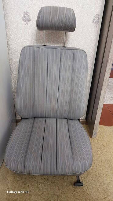 124 сиденья: Переднее сиденье, Ткань, текстиль, Mercedes-Benz Б/у, Оригинал, Германия