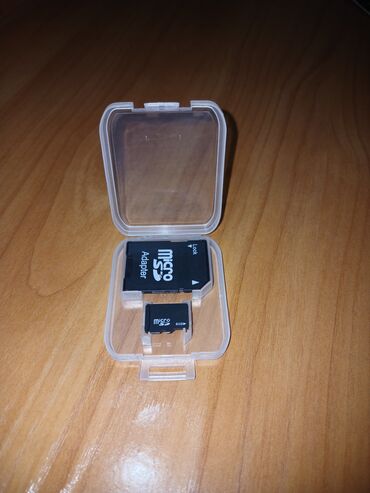 сотовые телефоны ericsson: Micro SD флэшка с адаптером на 8gb. Практически не пользовались