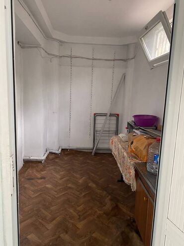 Digər kommersiya daşınmaz əmlakı: Hazır gözəllik salonu uzun müddətli icarəyə verilir 80kv sahəsi. 2 -da lalafo.az — 7 Digər kommersiya daşınmaz əmlakı: Hazır gözəllik salonu uzun müddətli icarəyə verilir 80kv sahəsi. 2 — 7