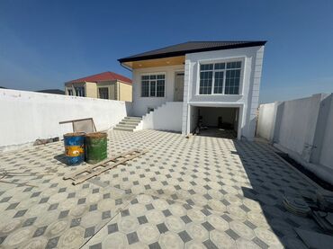ehmedlide satilan evler: 3 otaqlı, 100 kv. m, Yeni təmirli