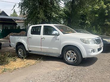 уаз пр: Toyota Hilux: 2014 г., 2.7 л, Механика, Бензин, Пикап — 1