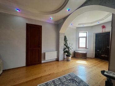 Həyət evləri və villaların satışı: 6 otaqlı, 250 kv. m, Kredit var, Yeni təmirli — 7