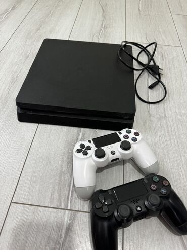 сони плейстейшен аренда: Продаю Sony PS 4 не прошитая, не клубная на 1ТБ с подпиской Extra