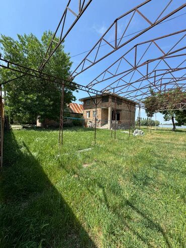 деревянный домики: Дом, 180 м², 6 комнат, Агентство недвижимости, Евроремонт