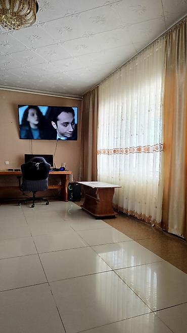 Продажа коттеджей и домов: Продам дом в городе.Кант во втором микрорайоне, район жилого дома — 18