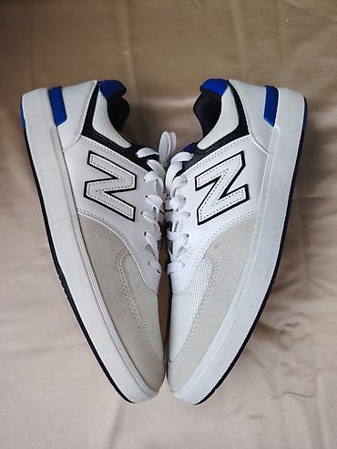 bq patike: New Balance muške patike – bele sa plavim i crnim detaljima Ug 28cm - — 2