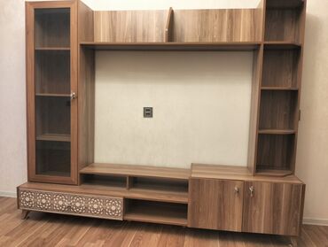 polkalı şkaf: Düz TV altlığı, Polkalı, Laminat