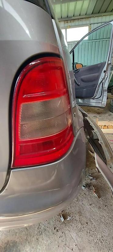 glavcina golf 4: MERCEDES A W168 STOP SVETLO | Cena je po komadu — 4