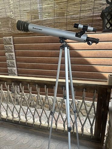 Телескоп Celestron на алюминиевом штативе - Тип: рефрактор (линзовый)