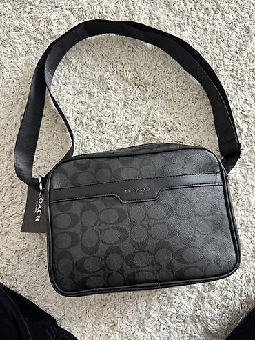 сумки коуч: Сумка через плечо COACH New York, модель с фирменным монограмным — 1