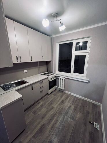 Продажа квартир: 2 комнаты, 43 м², 104 серия, 3 этаж, Дизайнерский ремонт