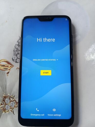 Apple iPhone: Xiaomi Mi A2 Lite, цвет - Черный, 
 Отпечаток пальца