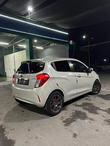 бу продать: Chevrolet Spark: 2016 г., Механика, Бензин, Хэтчбэк — 4