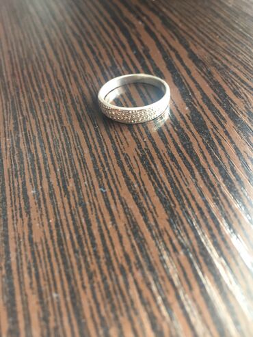 кольцо 925: Кольцо серебро российский с белыми камушками размер 17