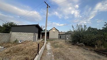 Продажа коттеджей и домов: Продается дом с участком 19 сотки с домом в 120 кв метров и — 31