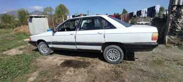 запор машина: Audi 100: 1990 г., 1.8 л, Механика, Бензин, Седан