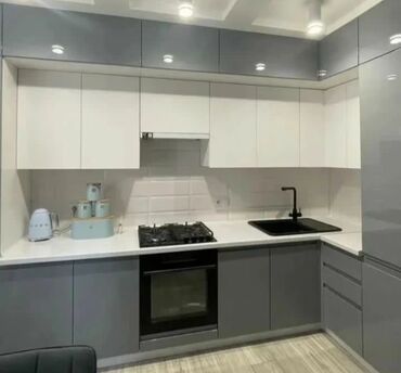 Sifarişlə mətbəx mebeli: Sifarişlə mətbəx dəsti, Özü çəkən petlələr, Sadə laminat, Kredit yoxdur, Pulsuz çatdırılma — 9