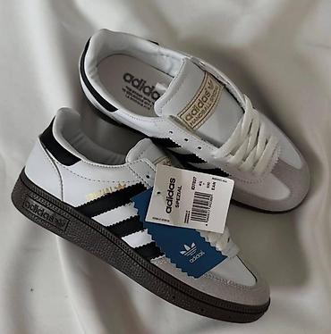 Women's Sneakers and athletic shoes: 36 do 40 za 4500 din
pb — 9