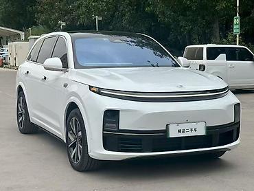 crown гибрид: Lixiang L7: 2023 г., Автомат, Электромобиль, Универсал — 1