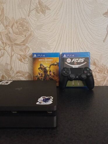 iphon 11 ikinci el: PS4 Slim 500gb 2 eded orijinal Dualshock4 gamepadi(Birisi islek
