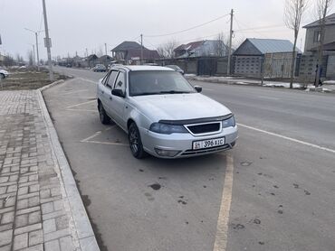 продаю авто матиз: Daewoo Nexia: 2011 г., 1.6 л, Механика, Бензин, Седан