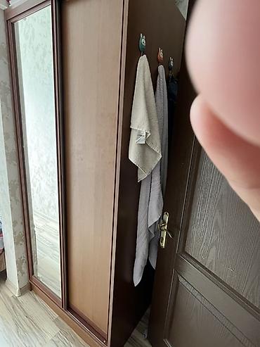 Mənzillər: Bəy otaq yoldaşı axtarılır. Qiymət: kommunal daxil 180 AZN Yerləşmə — 7