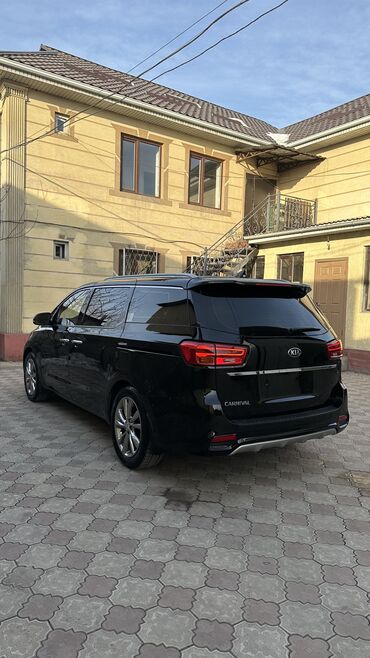 Kia: Kia Carnival: 2019 г., 2.2 л, Автомат, Дизель, Минивэн — 11