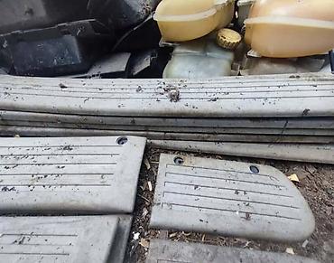 silikonski brisaci: LAJSNE NA VRATIMA ZA RENAULT R 4 | renault 4 lajsne  vece 2000 din — 1