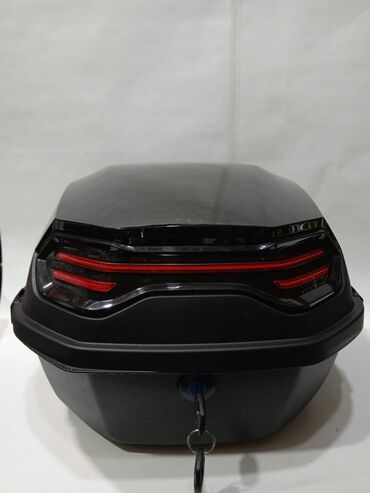 Baqajniklər: Motosiklet üçün arxa baqaj qutusu (top case) - Rəng: mat qara - — 9