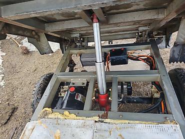 Легкий грузовой транспорт: Легкий грузовик — 12